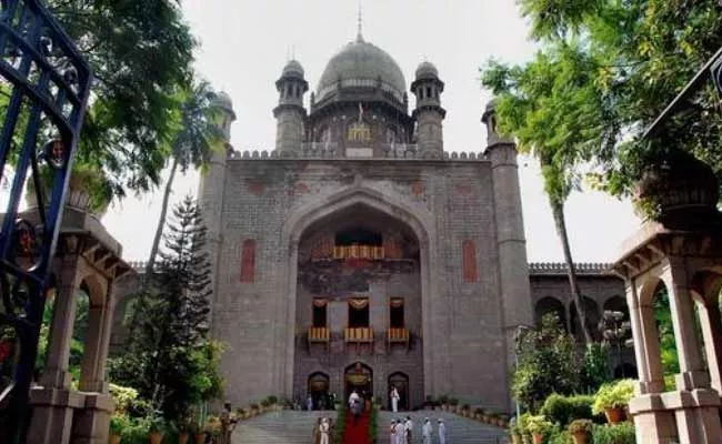 Telangana High Court Fires On TSRTC MD Sunil Sharma - Sakshi