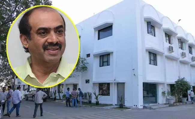 Income Tax Raids in Rama Naidu Studio - Sakshi