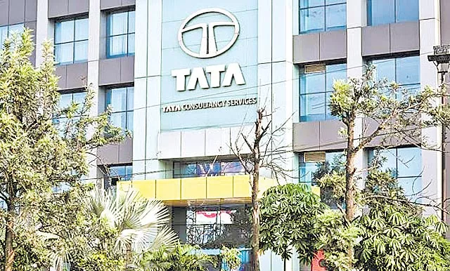 TCS, Qualcomm launch innovation hub in Hyderabad - Sakshi