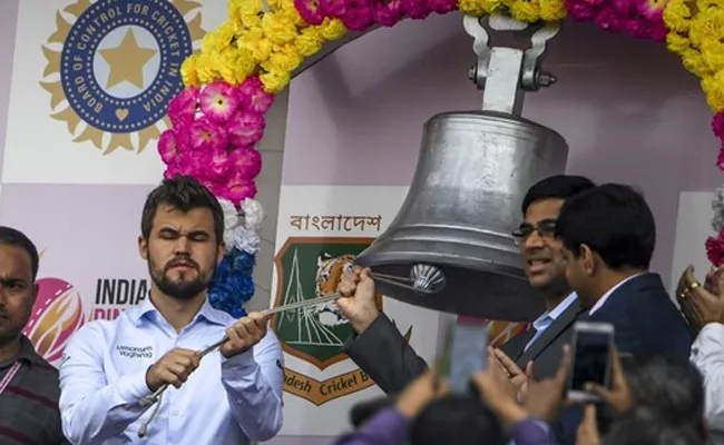 Ind Vs Ban:Carlsen Shares Experience Of Ringing Ceremonial Bell - Sakshi