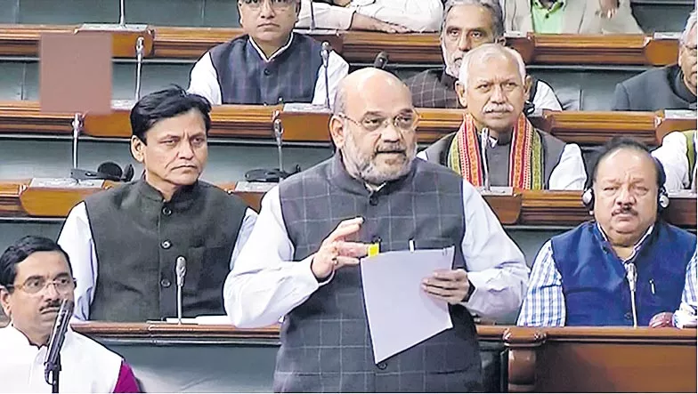 Lok Sabha passes Special Protection Group Amendment Bill - Sakshi