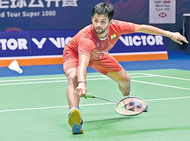 Sai Praneeth enter quarters in bwf championship - Sakshi