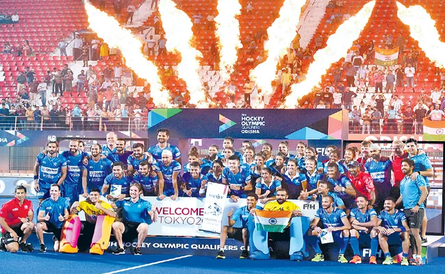 Indian Men And Women Hockey Team Got Chance For Olympic - Sakshi