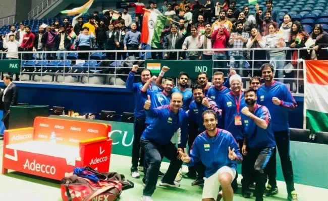 Davis Cup: India Secure Win Against Pakistan - Sakshi