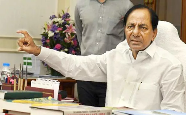 CM KCR Review Meeting On TSRTC Strike And RTC Union Demands In Pragathi Bhavan - Sakshi