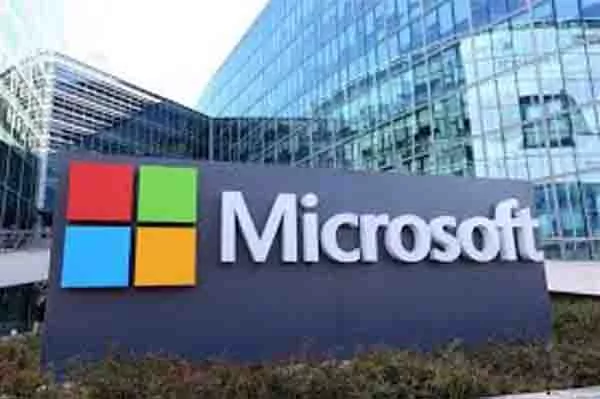 Microsoft Japan Brings In Three Day Weekends - Sakshi