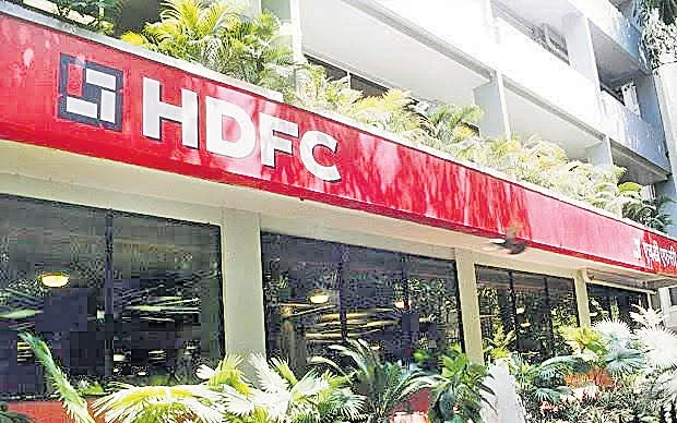 HDFC Q2 net profit up 76 per cent at Rs 10749 crore - Sakshi