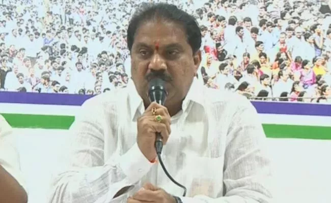 Malladi Vishnu Recollects Memories Of YS Jagan Padayatra - Sakshi