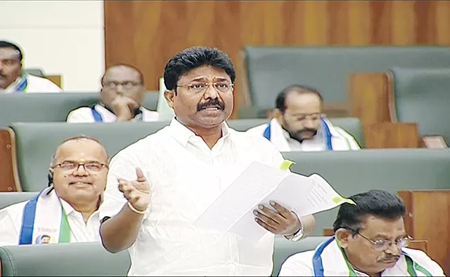 Replacement of government jobs annually - Sakshi