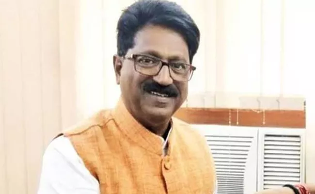 Shiv Sena Gives Support To Citizenship Amendment Bill 2019 - Sakshi