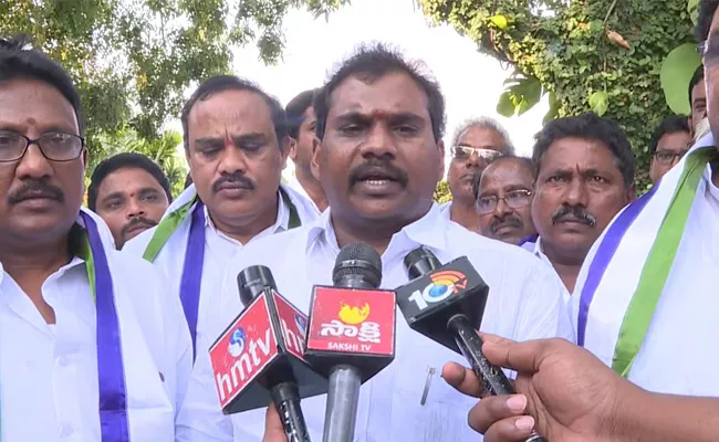 TDP Key Leaders From Jaggampeta Joins In YSRCP - Sakshi