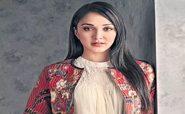 2019 Is Very Special Says Kiara Advani - Sakshi