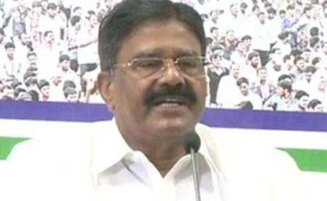 MLC Vennapusa Gopal Reddy Comments On Chandrababu And Lokesh - Sakshi