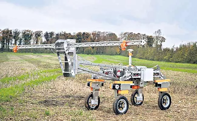 Worlds First Robotic Weeding Machine For Cereal Crops - Sakshi