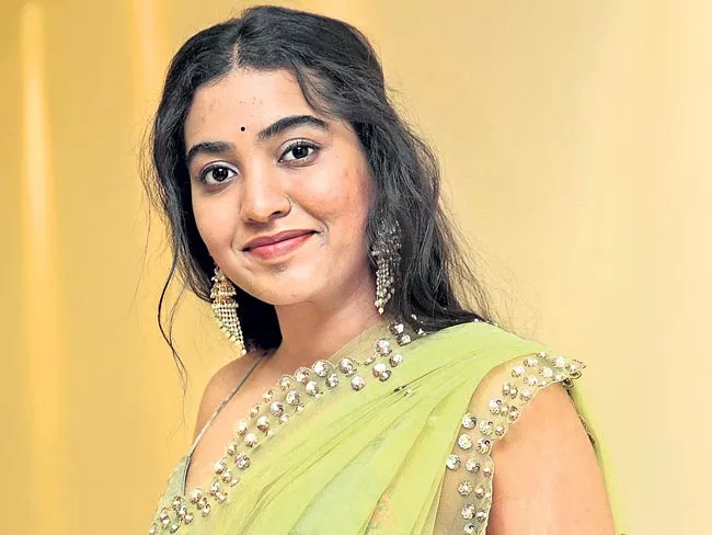 Rajasekhar Daughter Sivathmika In Krishna Vamsi film Ranga Marthanda - Sakshi