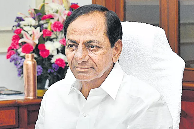 CM KCR Visits Yadadri Temple To Review Construction Works - Sakshi