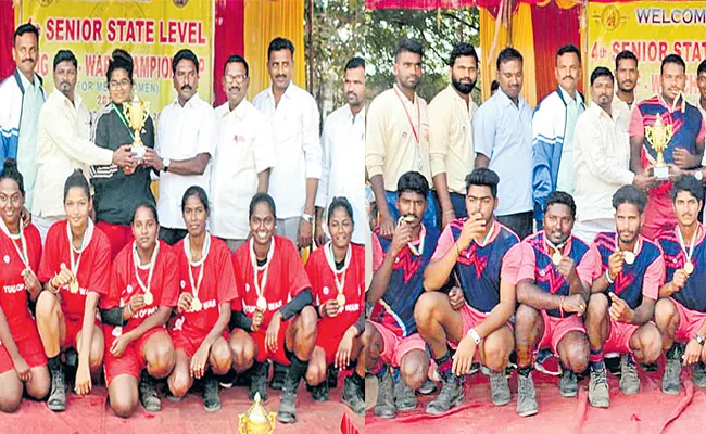 Hyderabad And Rangareddy Wins Tug Of War Titles - Sakshi