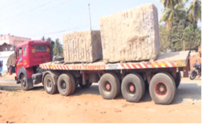 Granite Over load Lorries Entry in Mid Night Without Challans - Sakshi