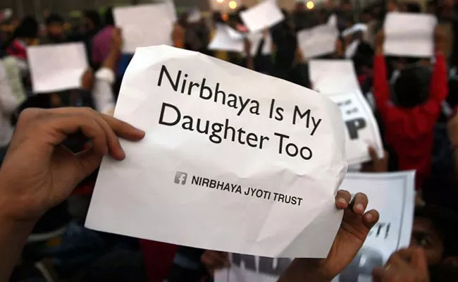 Nirbhaya Convict Pawan Kumar Juvenile Plea Rejected By Delhi High Court - Sakshi