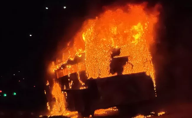 Private Travels Bus Catches Fire At Nalgonda - Sakshi