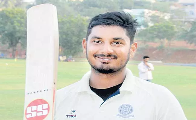  Andhra Team Lead In Ranji Trophy - Sakshi