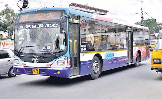 TSRTC Has Decided To Reduce The Fare Of AC Metro Luxury Buses - Sakshi