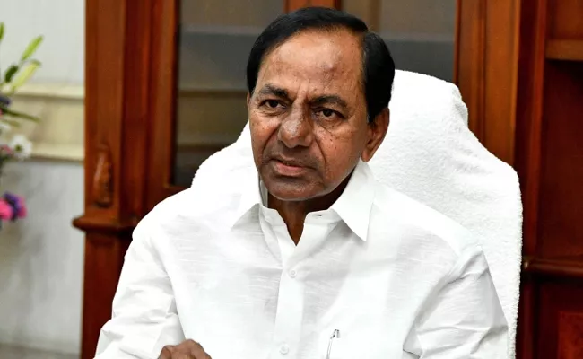 CM KCR Extends Retirement Age To RTC Employees - Sakshi