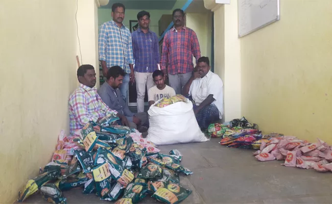 Gutka Gang Arrest in YSR Kadapa - Sakshi