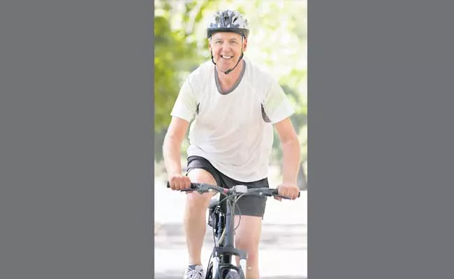 Cycling The Knee Pains Can Reduce Those Pains - Sakshi