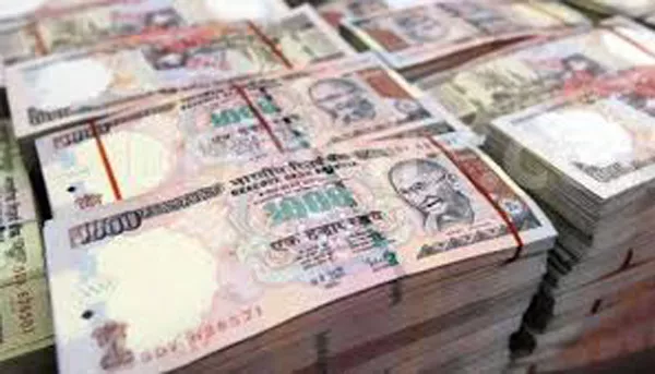 Banned Notes Found At Former DMK MLAs Sons House - Sakshi