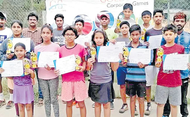 Venkat Aniket Wins Gold Slam Titles - Sakshi