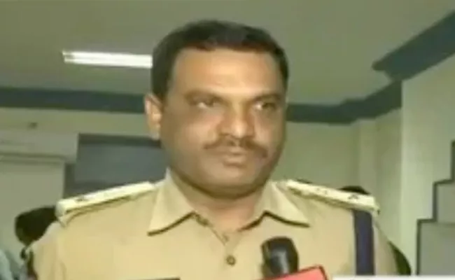 Kurnool SP pakkirappa Says DJ Not Allowed On January 1st - Sakshi