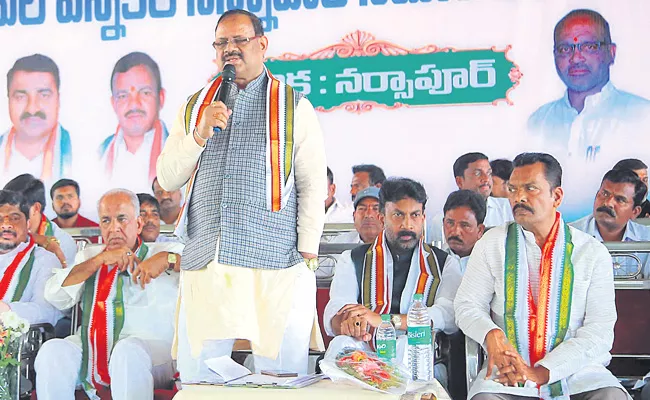 Telangana Congress Incharge RC Khuntia Slams BJP - Sakshi