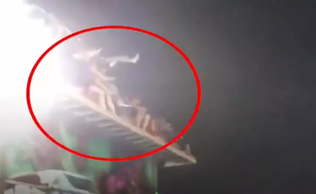 Viral Video: People Flung From Ride At Carnival In Thailand - Sakshi