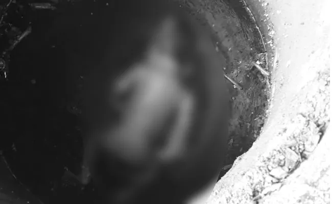 baby Girl Dead Body Found in Manhole Chittoor - Sakshi