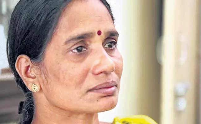 Those Who Killed My Daughter Are Still Alive Says Nirbaiah Mother - Sakshi