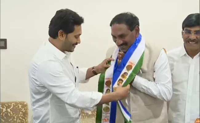 Beeda Masthan Rao Joins YSRCP in the presence of CM YS Jagan - Sakshi