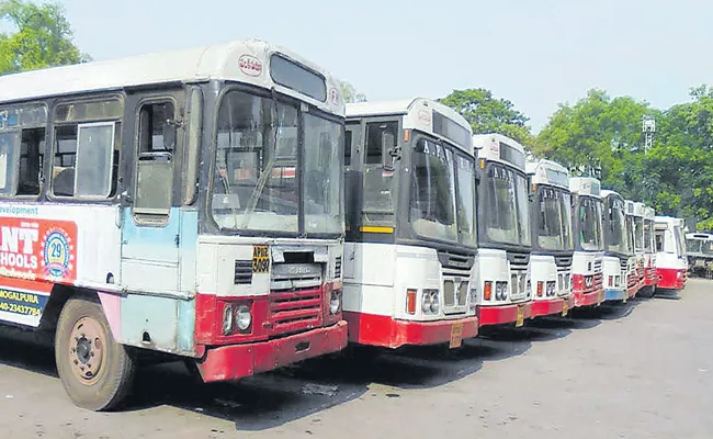 TSRTC Planning To Run City Buses To Out Of Station - Sakshi