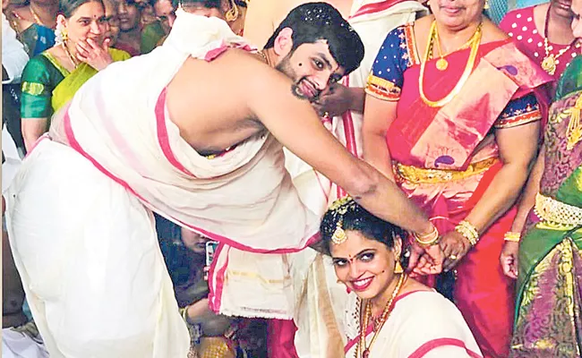 Badminton Player Sai Praneeth Gets Married - Sakshi