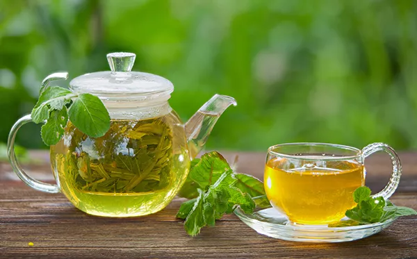 Drinking Green Tea Three Times A Week Could Make Llive Longer - Sakshi