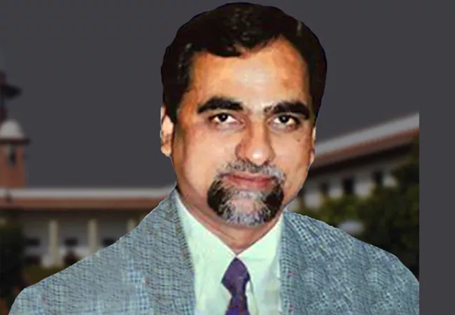 Fresh Probe in Judge Loya Death Case - Sakshi