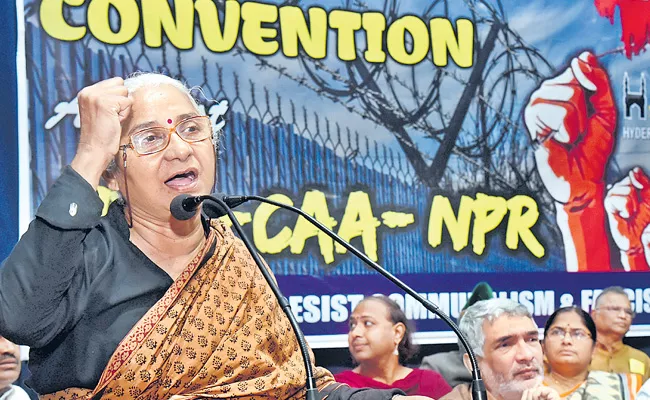 Medha Patkar Speaks Over JNU Attacks At Delhi - Sakshi