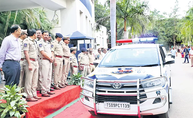 Highway Patrolling Services Start in Hyderabad - Sakshi