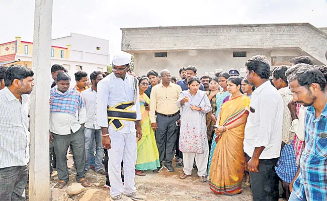 Collector Serious On Ground Water Improvement In Vikarabad - Sakshi