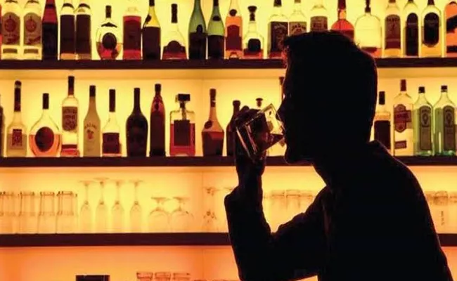 Madhya Pradesh Minister Bizarre Comments On Liquor Ban - Sakshi