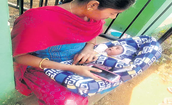 Pregnant Women Died In Kandukur - Sakshi