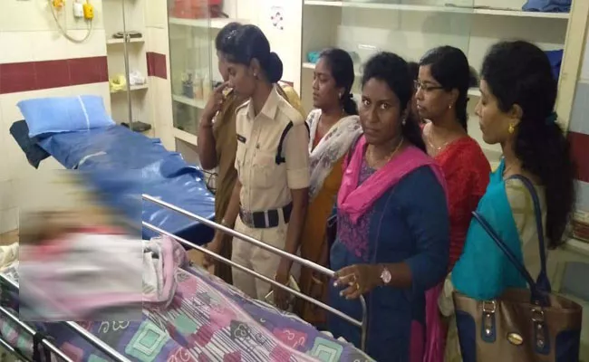 Constable Wife Suspicious Death In Ongole - Sakshi