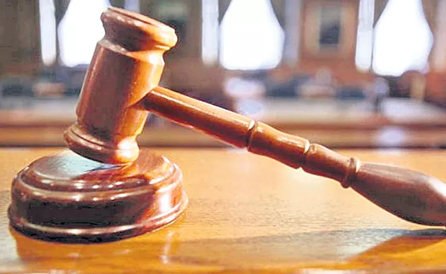 Delhi Court Fires On Police Over Chandrashekar Azam Case - Sakshi