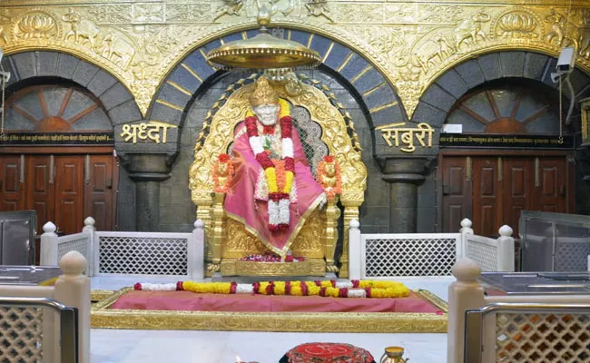 Shirdi Sai Temple Closing News Not True Says Sai Sansthan Trust - Sakshi