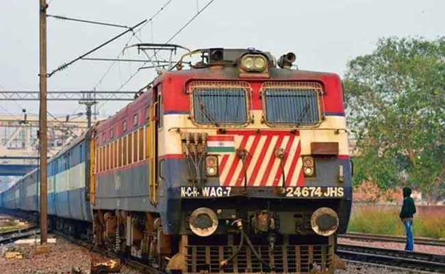 Indian Railways Starts New Integrated Helpline Number 139 - Sakshi